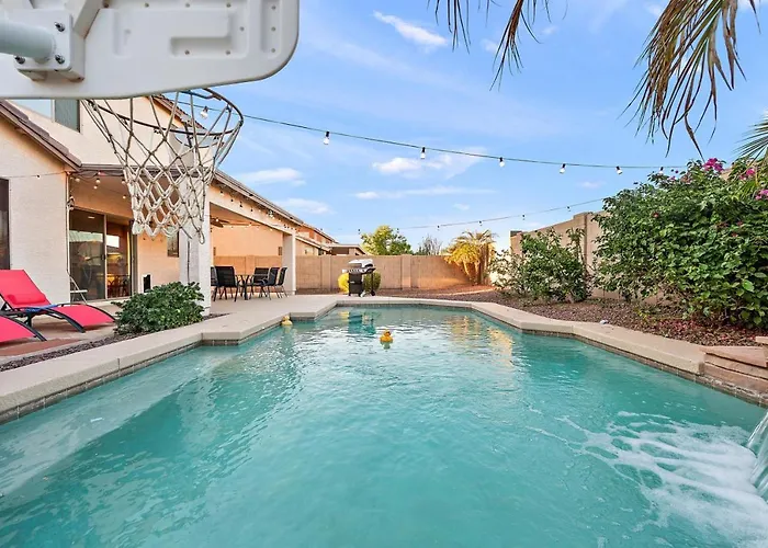 The Gem Getaway Pool Gameroom Gym By Relaxtay * Casa Grande